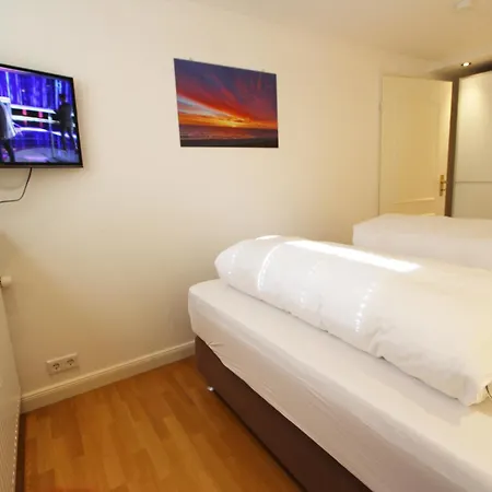 Wonningstair, - Duenenstr 19, App 1 * Wenningstedt-Braderup